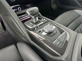 AUDI R8 V10 FSI performance 456kW quattro S tr.