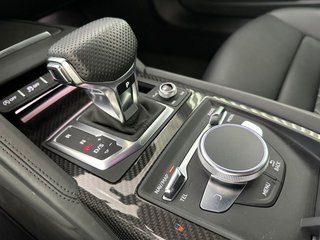 AUDI R8 V10 FSI performance 456kW quattro S tr.