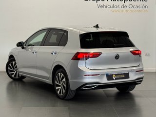 Volkswagen Golf E-Hybrid DSG