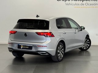 Volkswagen Golf E-Hybrid DSG