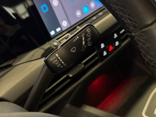 Volkswagen Golf E-Hybrid DSG