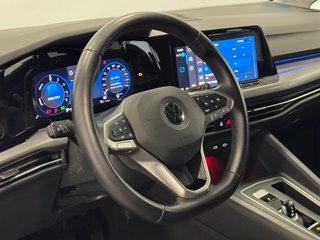 Volkswagen Golf E-Hybrid DSG
