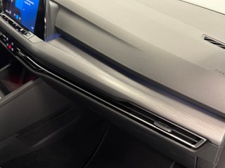Volkswagen Golf E-Hybrid DSG