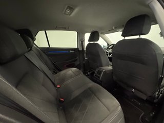 Volkswagen Golf E-Hybrid DSG