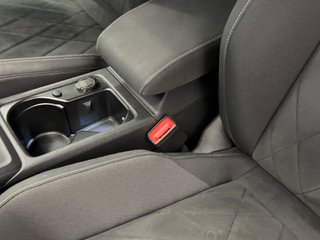 Volkswagen Golf E-Hybrid DSG