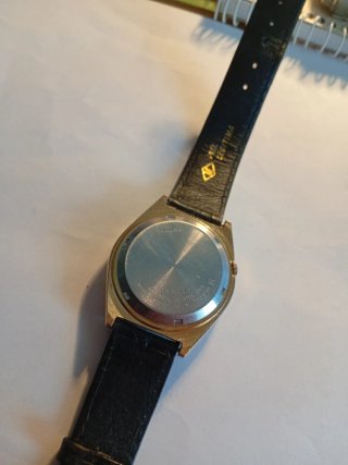 Reloj Seiko 5 Automático Dorado