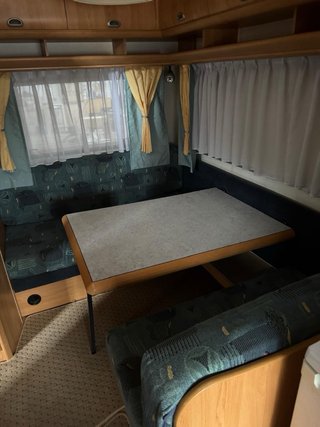 Caravana Hobby 400 Excellent 750 con Mover