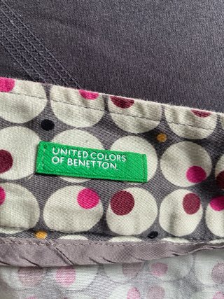 Pantalón Benetton estampado floral