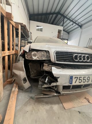 AUDI A4 2.5 TDI ACCIDENTADO – motor perfecto