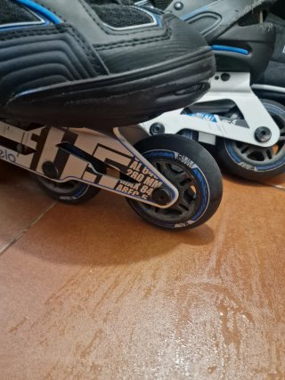 Patines en línea Oxelo negros y azules