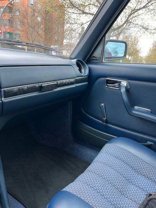 Mercedes-Benz 300d W123 1978