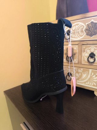 Botines Alma en Pena Negros Brillantes