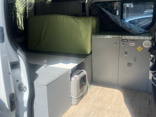 SE VENDE FURGONETA CAMPERIZADA – OPEL VIVARO