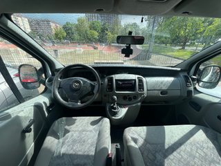 SE VENDE FURGONETA CAMPERIZADA – OPEL VIVARO