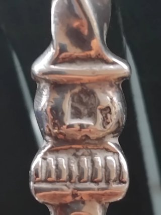 Cuchara decorativa plata S. XIX