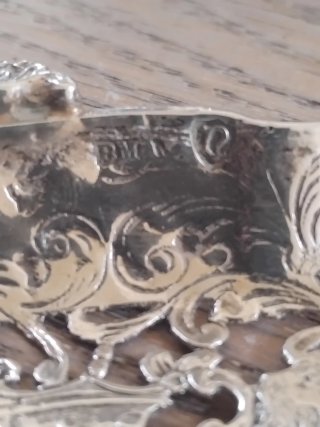 Cuchara decorativa plata S. XIX