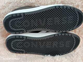 Converse Scarpe Sneakers Nere e Bianche