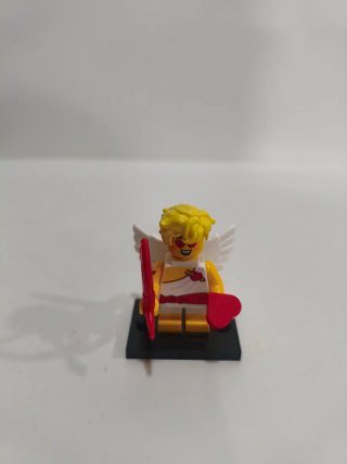Minifigura Lego San Valentín Cupido