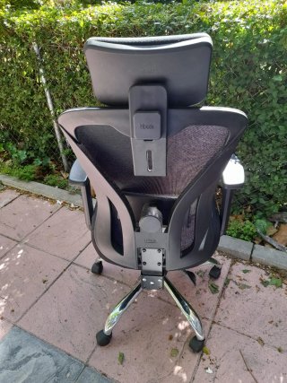 Silla de oficina giratoria negra