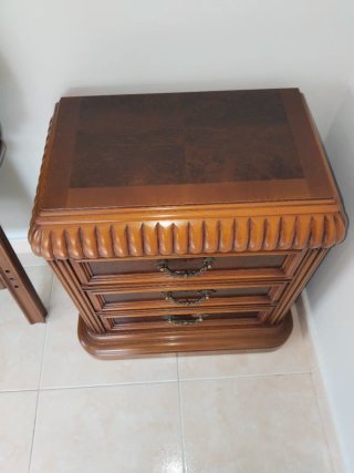 Dormitorio antiguo madera