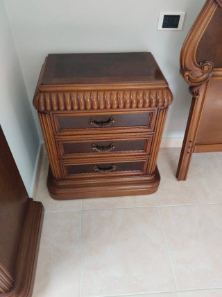 Dormitorio antiguo madera