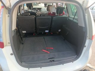 Renault gran  Scenic  2011