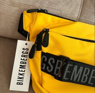 Riñonera Bikkembergs Amarilla