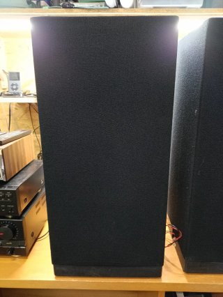Altavoces Kef 304 Negros
