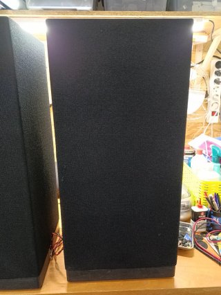 Altavoces Kef 304 Negros