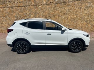 MG ZS Luxury