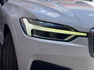 VOLVO XC60 2.0 T8 AWD R.Design Auto