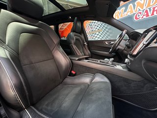 VOLVO XC60 2.0 T8 AWD R.Design Auto