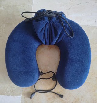 Travel pillow