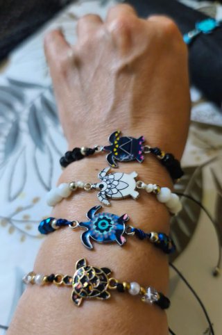 Braccialetti con ciondoli di tartaruga marina, perfetti per adulti e bambini