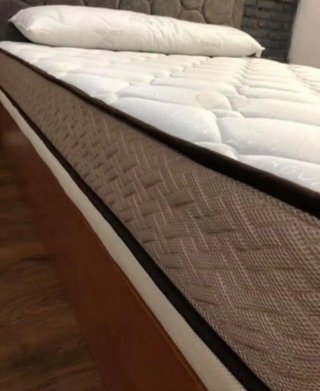Canapé a ribalta in legno con 4 angoli arrotondati in legno massello da 3 cm con coperchio rinforzato