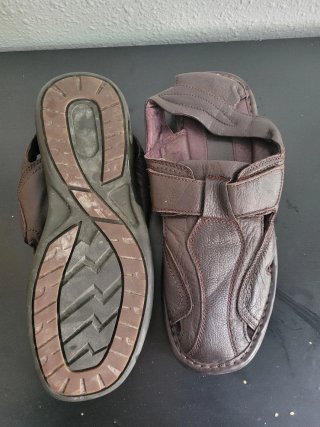 Sandalias de cuero marrón hombre T.46