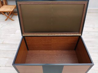 Baule esterno in alluminio con ruote