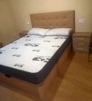 Canapé a ribalta in legno con 4 angoli arrotondati in legno massello da 3 cm con coperchio rinforzato
