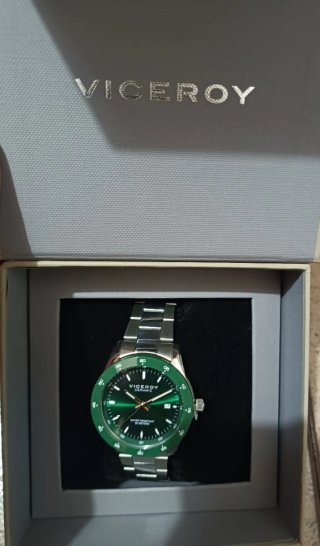 Reloj Viceroy Cerámica Verde y Plateado