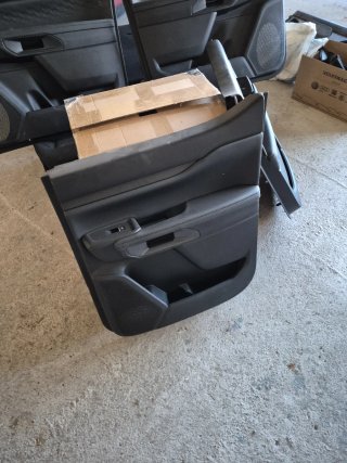 Conjunto de guarnecido Puerta Ford Ranger 2023