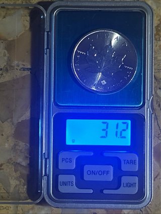 1 Oz Silver Maple Leaf Canada 2018 99.99%