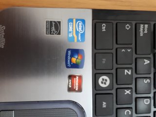 Toshiba Satellite Core i5 Radeon + Funda