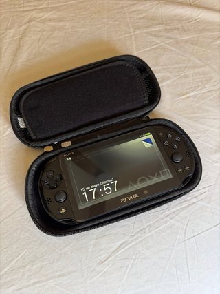 Consola Sony PS Vita Negra