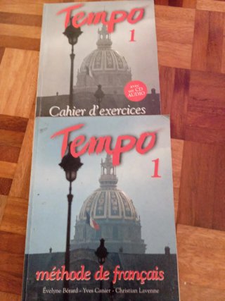Libros de frances. Le nouvel édito méthode de fran