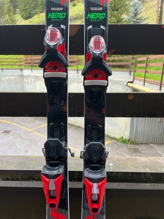 Sci Rossignol Hero short turn 157cm 2026