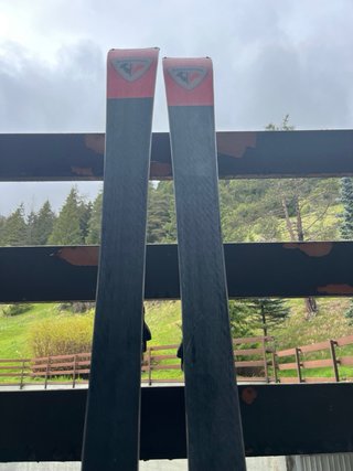 Sci Rossignol Hero short turn 157cm 2026