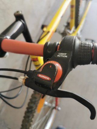 Bicicleta Montaña JUMPER Amarilla