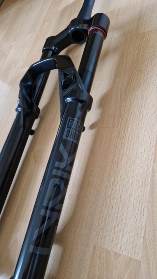 Testo della canzone Rock Shox 160