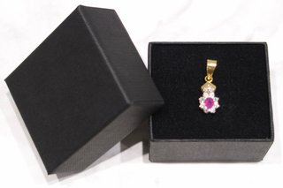 COLGANTE ORO 18K/1.9g
