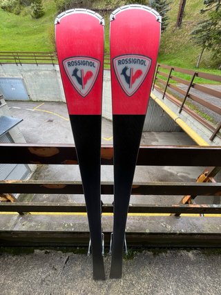 Sci Rossignol Hero E12 162cm 2026